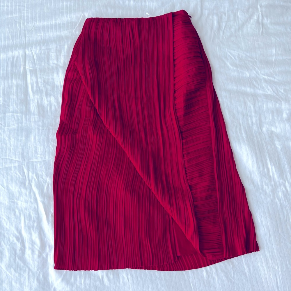 Midi pleated pencil skirt